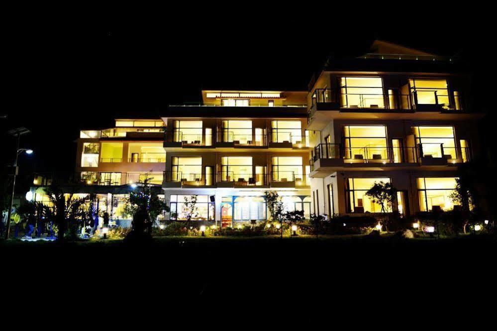 Magpies Habitat Erhai Resort Hotel Dengchuan Exteriör bild